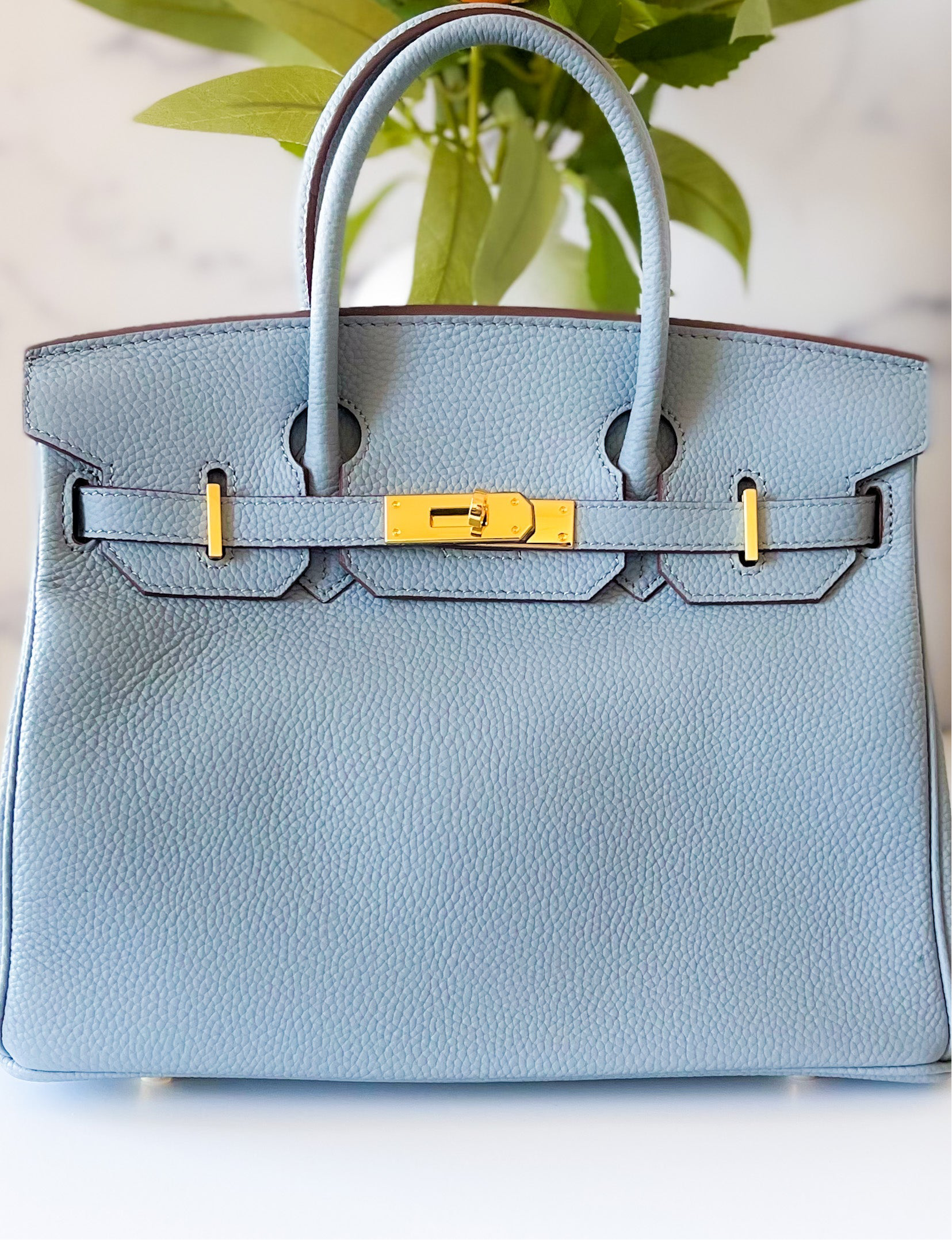 THE GWEN (Pre-Order Opens 9/1)