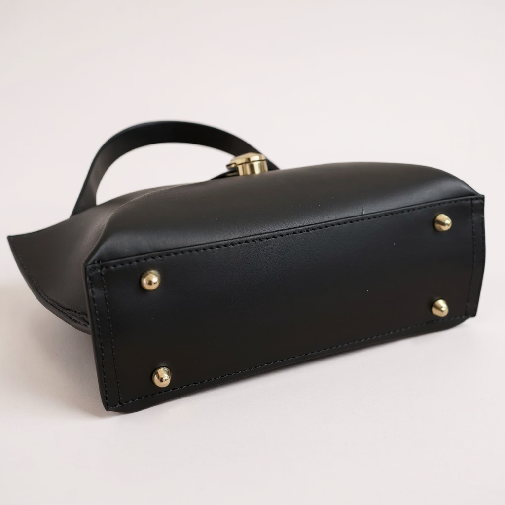 THE REBECCA SATCHEL