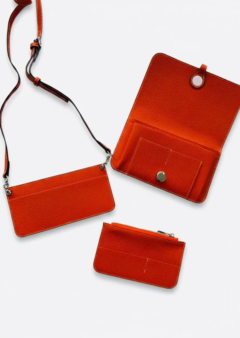 THE ZIPPY CROSSBODY WALLET partners-demo