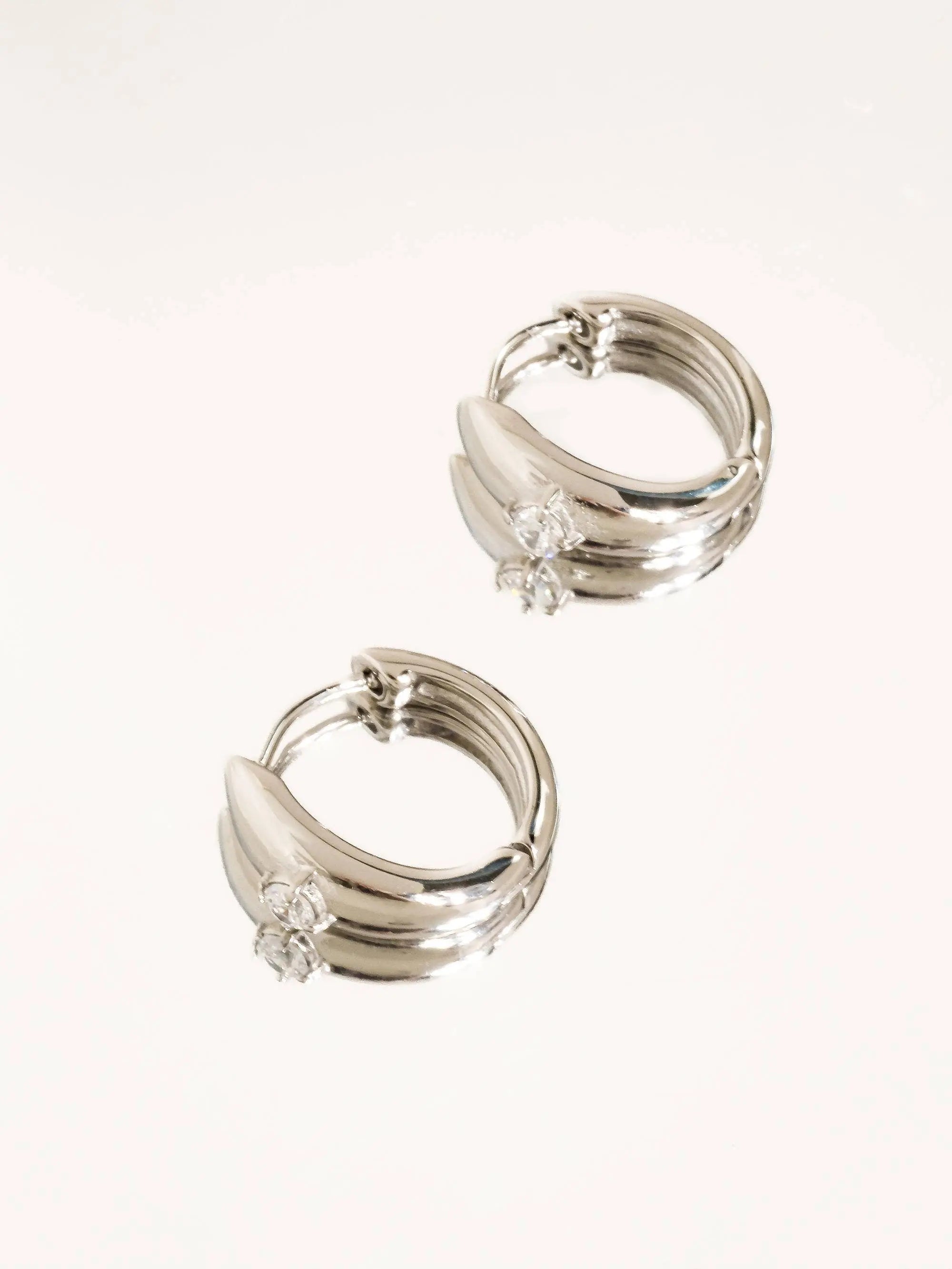 Dazzleon Silver CZ Solitaire  Hoop Earrings Flânerie by MAIQ