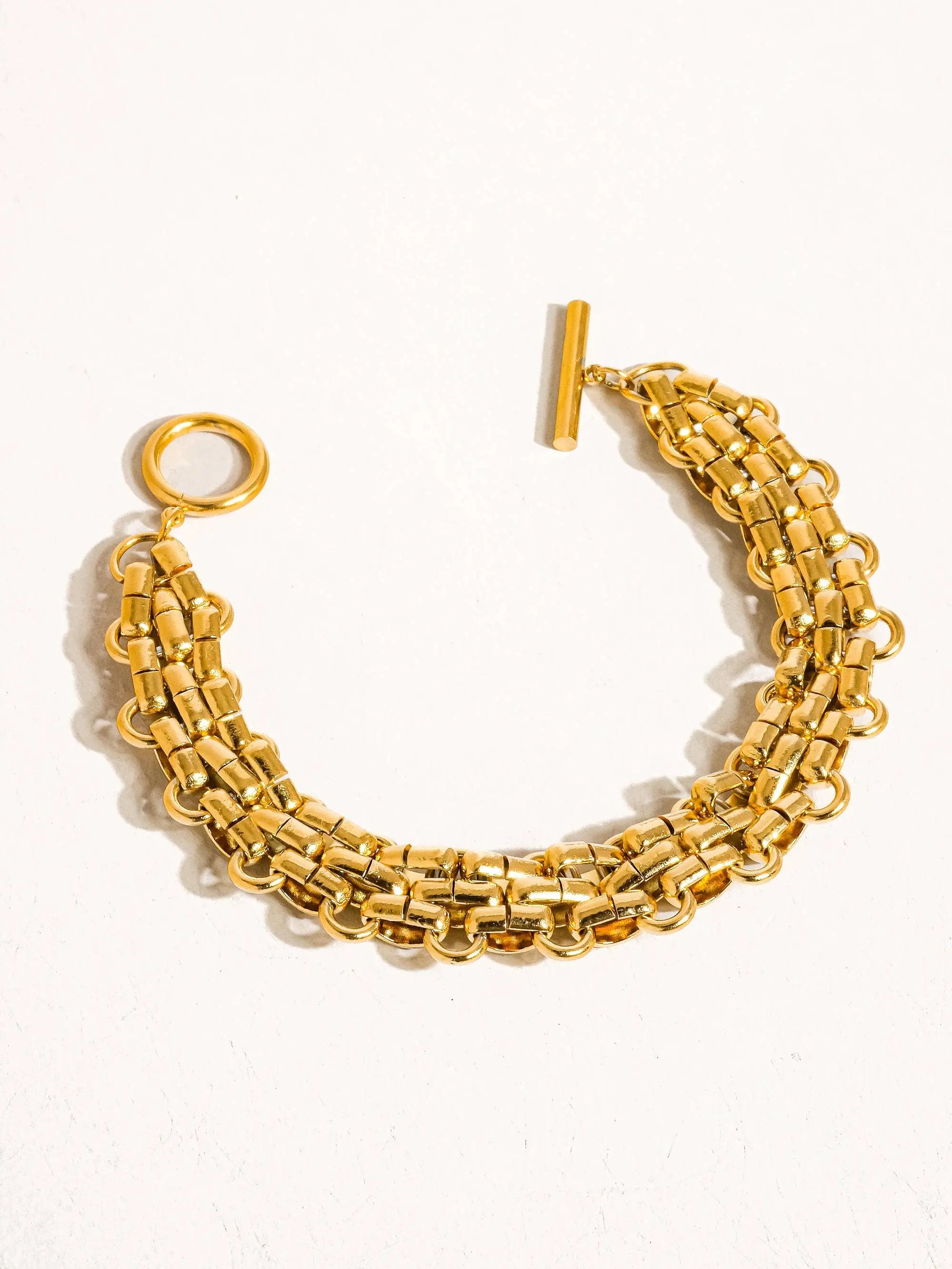Donni 18K Gold Non-Tarnish Bold Weave Bracelet Flânerie by MAIQ