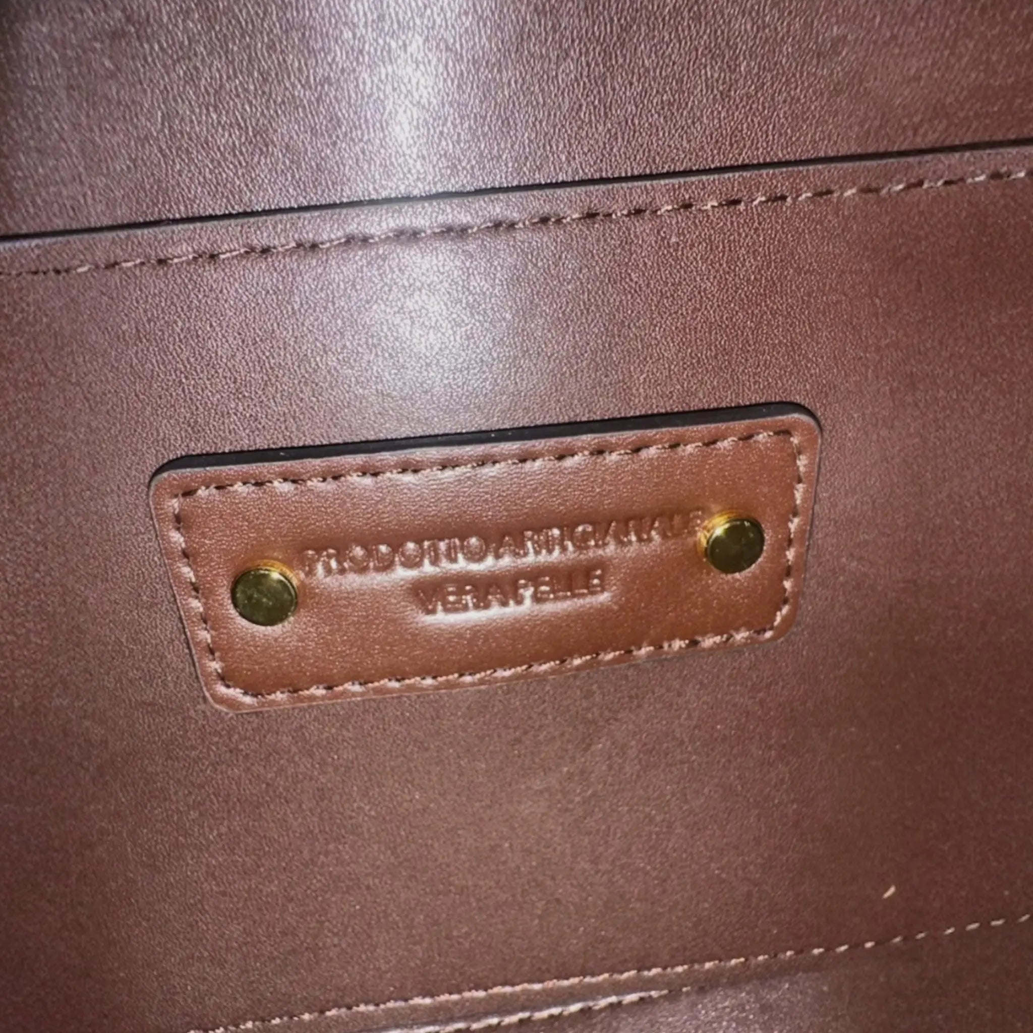 THE ZENOBIA BOSTON BAG thebagicon