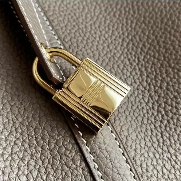 The Kathleen Bucket Bag Nanabags