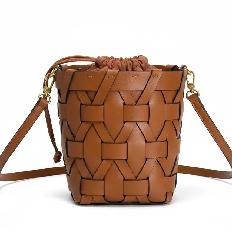 THE ZENOBIA BUCKET BAG thebagicon