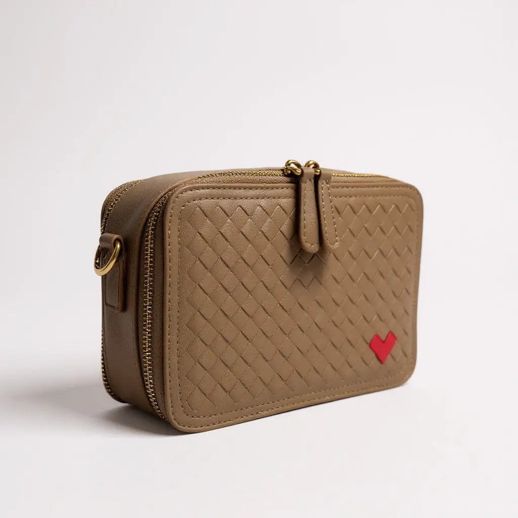 THE ROSETTA WOVEN HEART CROSSBODY thebagicon