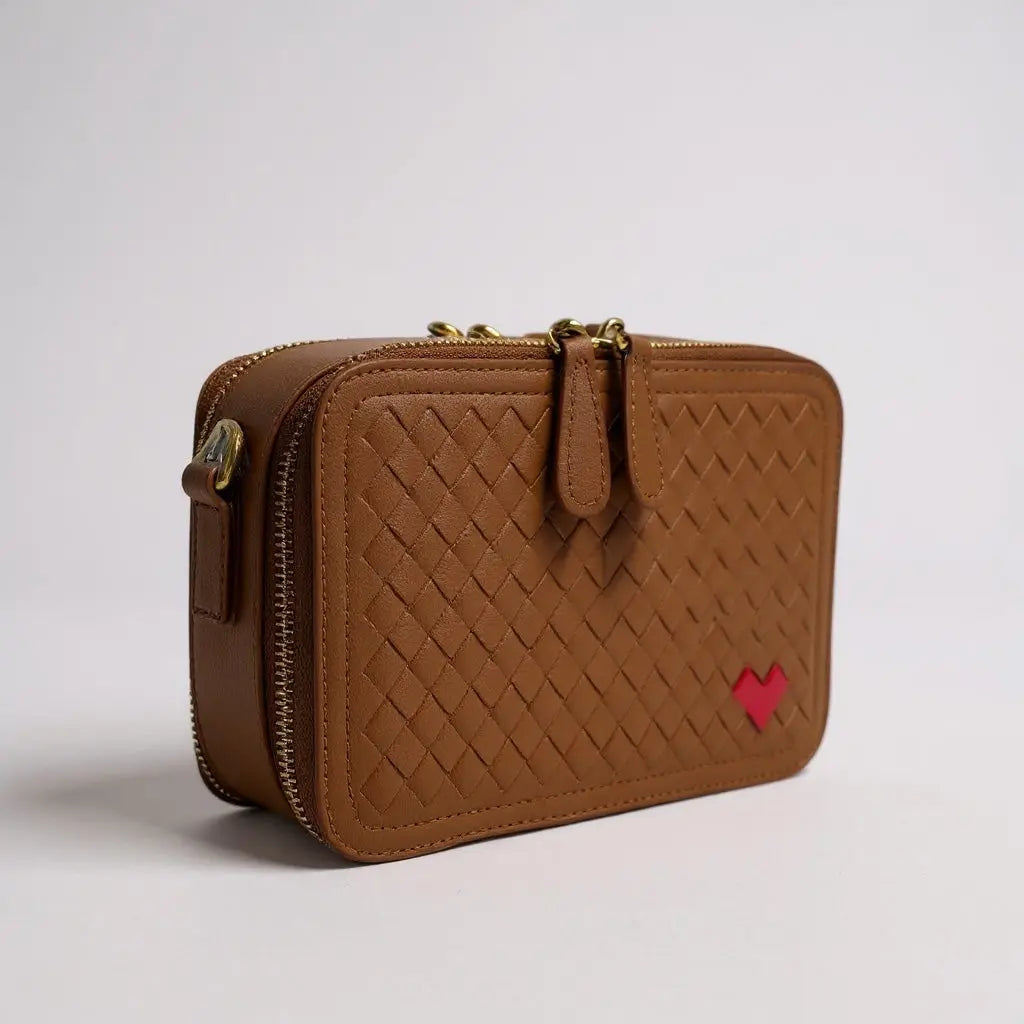 THE ROSETTA WOVEN HEART CROSSBODY thebagicon