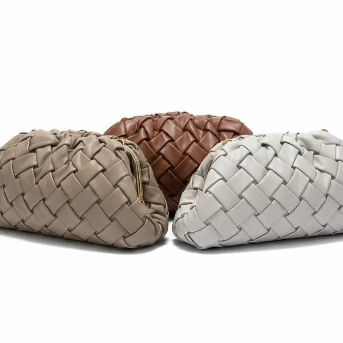 THE PHILLIS WOVEN CLUTCH thebagicon