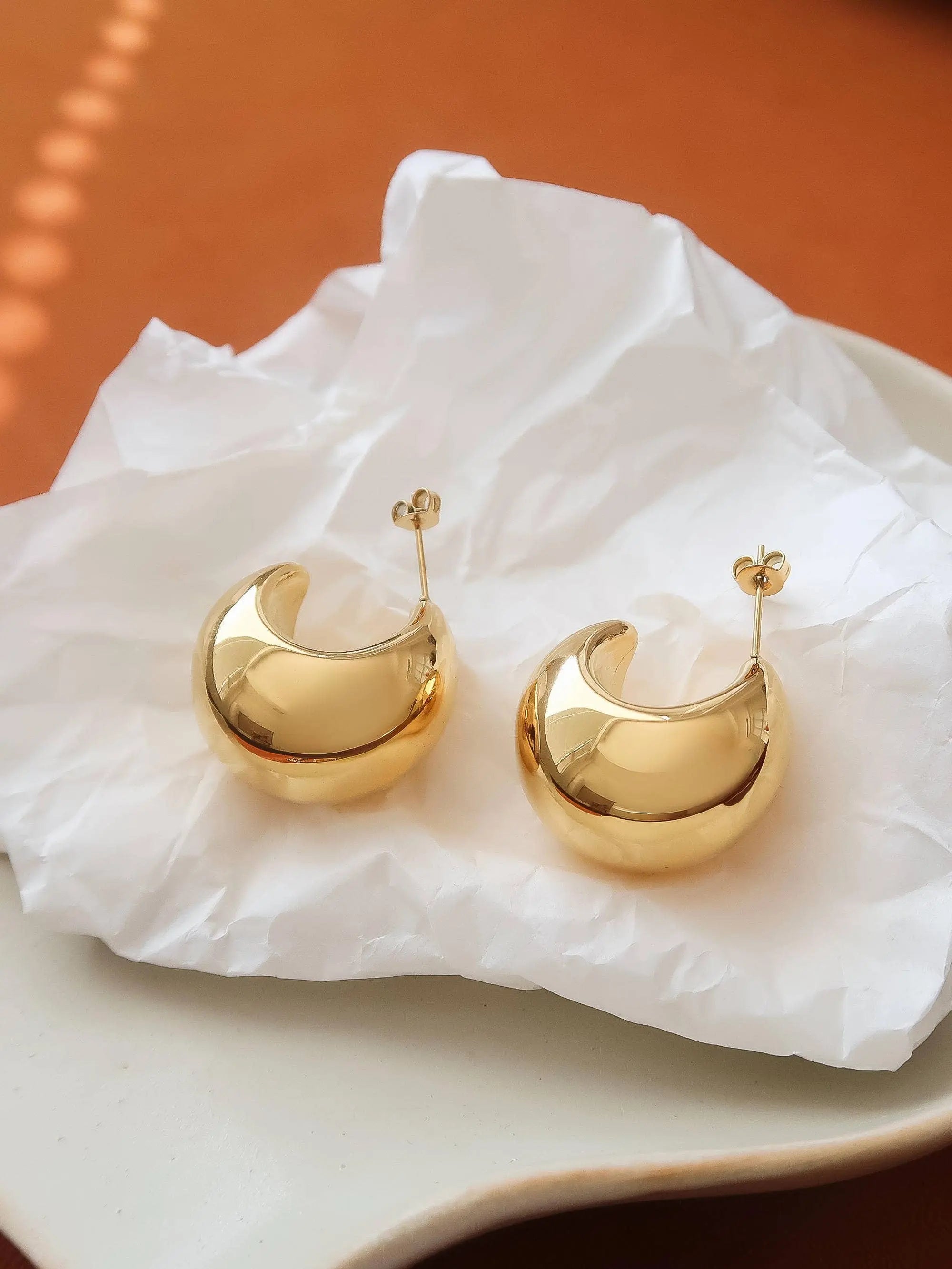 Camilley 18K Gold Non-Tarnish Puffy Dome Earrings Flânerie by MAIQ